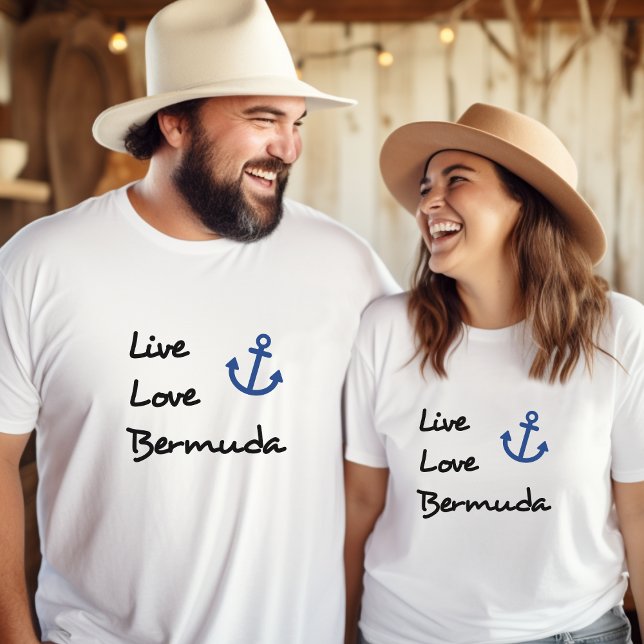 Camiseta Live Love Bermuda Script Text with Anchor (Subido por el creador)