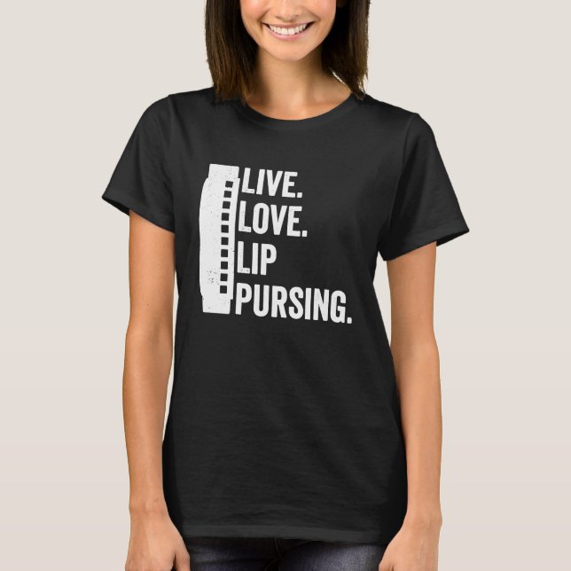 Camiseta Live Love Lip Pursing Harmonica Player (Anverso)
