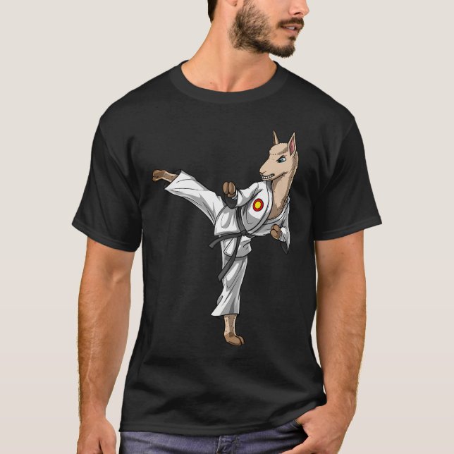 Camiseta Llama Karate (Anverso)