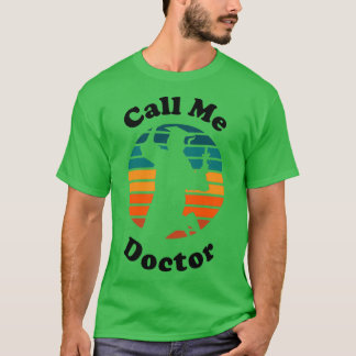 Camiseta Llámame Médica 3