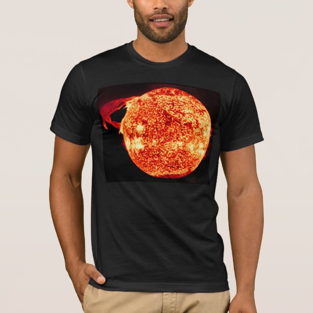 Camiseta Llamarada solar - foto tomada de Skylab (Anverso)