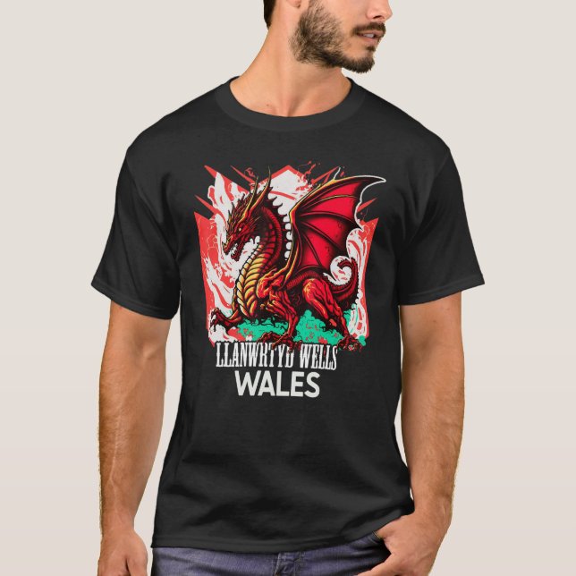 Camiseta Llanwrtyd Wells Wales Welsh Flag Y Ddraig Goch Dra (Anverso)