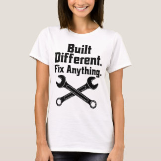 Camiseta Llave mecánica repara cualquier cosa construida di