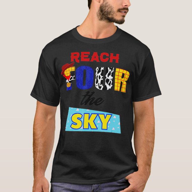 Camiseta Llegar a las cuatro del cielo 4 cumpleaños Toy Lov (Anverso)
