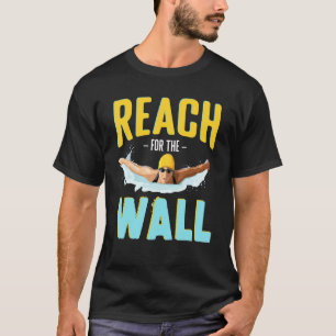 Camiseta Llegar Al Equipo De Natación En La Pared Para Homb