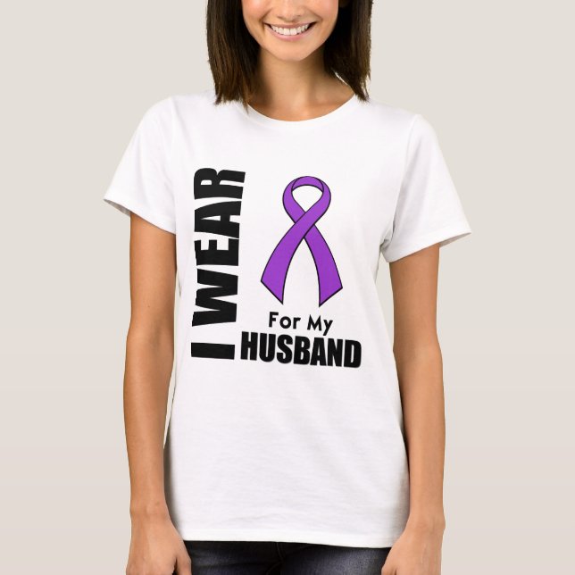 Camiseta Llevo una cinta púrpura para mi marido (Anverso)
