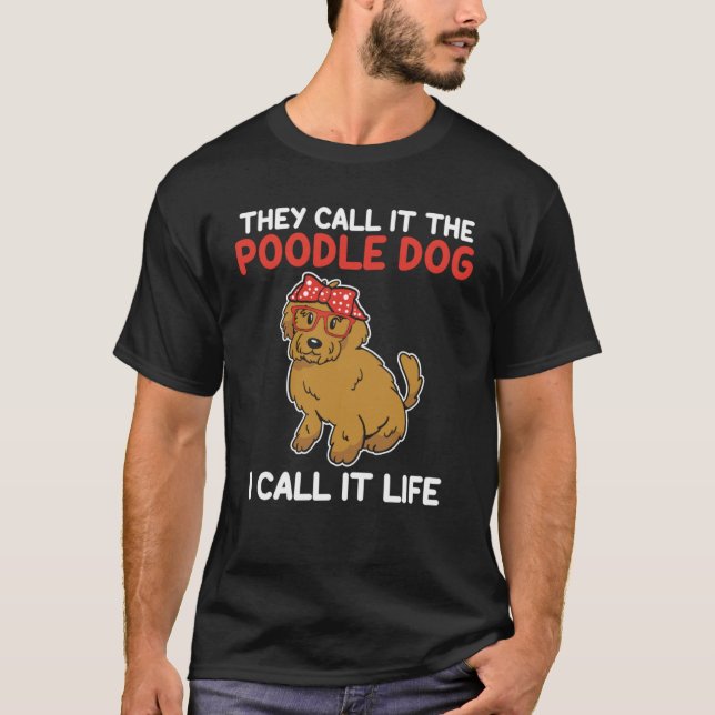 Camiseta lo llaman "perro caniche" lo llamo "fierro de vida (Anverso)