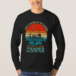 Camiseta Lo Que Sucede En El Camping De Camper Con Las Pala
