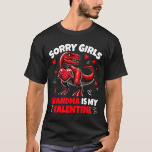 Camiseta Lo siento chicas la abuela es mi San Valentín Dino