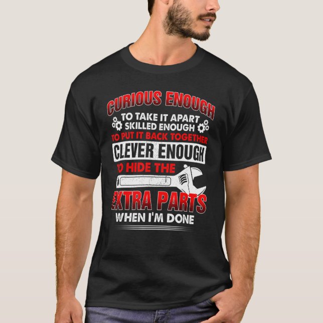 Camiseta Lo Suficientemente Curioso Para Tomar A Distancia  (Anverso)