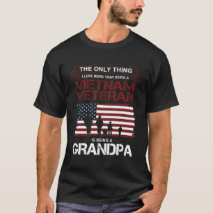 Camiseta Lo único que amo más que ser vietnamita