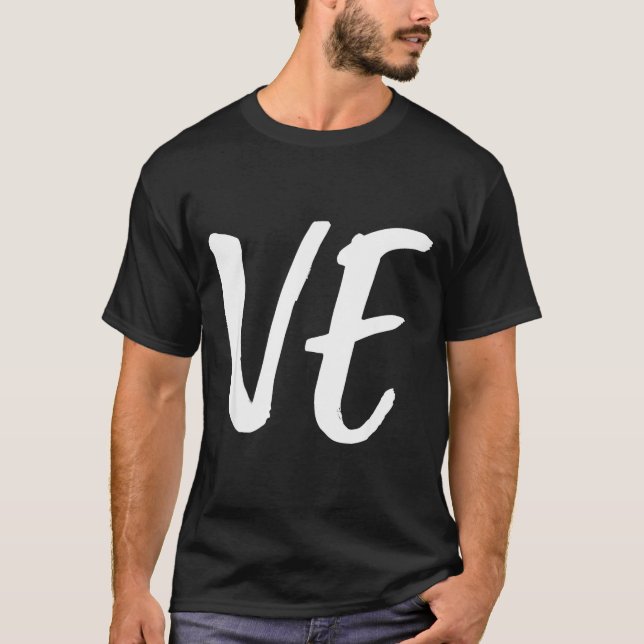 Camiseta Lo Ve Love Matching Couple Husband Wife Valentine' (Anverso)