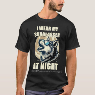 Camiseta Lobo Aullador en Luna de Gafas de Sol - ELGIS