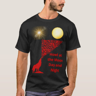 Camiseta lobo aullando en un boceto lunar