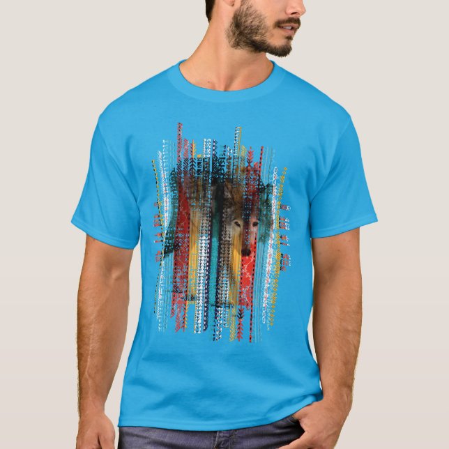 Camiseta Lobo en textura étnica tribal del modelo (Anverso)