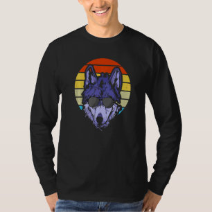 Camiseta Lobo solitario de Guay con gafas de sol