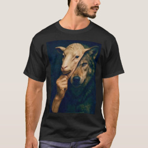 Camiseta Lobo sosteniendo una máscara de oveja