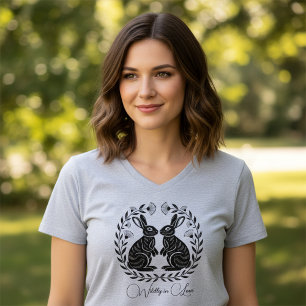 Camiseta Locamente enamorados   Conejos románticos en linot