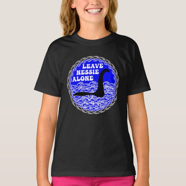 Camiseta LOCH NESS MONSTER-Dejar a Nessie solo (Anverso)