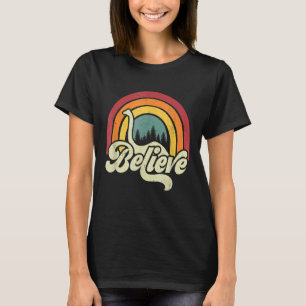 Camiseta Loch Ness Monster Nessie - Believe Retro Cryptozoo