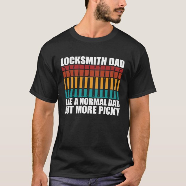 Camiseta Locksmith dad like a normal dad lick picking (Anverso)