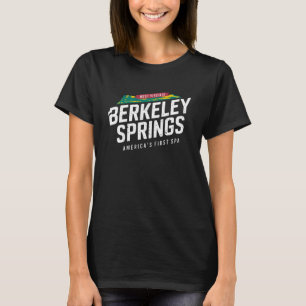 Camiseta Logo de arte de viaje de Berkeley Springs West Vir