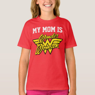 Camiseta Logotipo de mujer maravilla de nombre personalizad