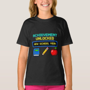Camiseta Logro desbloqueado: Nuevo año escolar Juego Retr