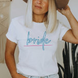 Camiseta LOLA Neon Blue y Pink 90 Bride Bachelorette<br><div class="desc">Esta camiseta de soltera de novia tiene una redacción inspirada en el neón y es perfecta para la novia en su fin de semana de soltera. Parar con cualquiera de las otras opciones de las camisas de neón de Lola para el grupo de la soltera para un aspecto cohesivo. ¡💜...</div>