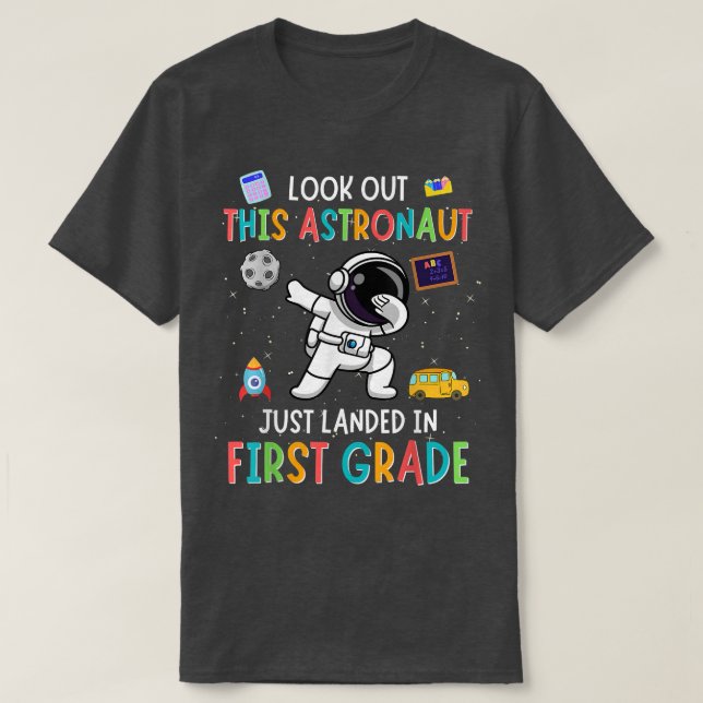 Camiseta Look Out First Grade Dabbing Astronaut Kids Back T (Diseño del anverso)