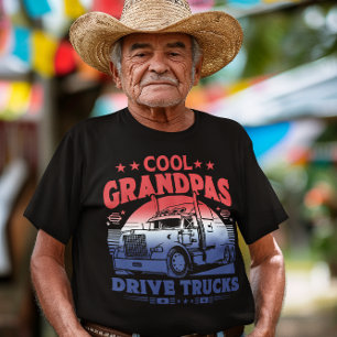 Camiseta Los abuelitos de Guay conducen camiones bajo el ci