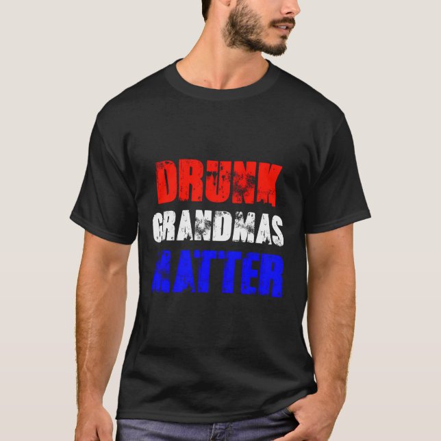 Camiseta Los Abuelos Borrachos Cuentan El Regalo De Las Muj (Anverso)