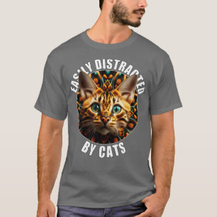 Camiseta Los Amantes Del Gato Se Distraen Fácilmente Por El