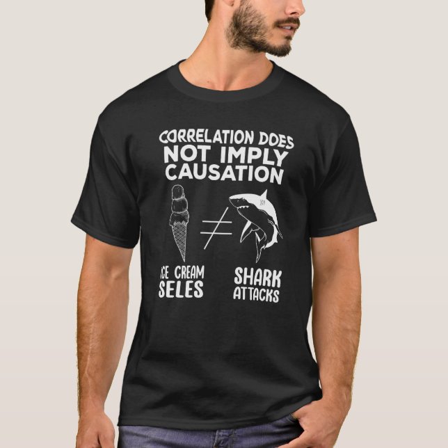 Camiseta Los ataques de tiburón Correlación no implica caus (Anverso)