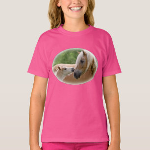 Camiseta Los caballos de Haflinger paren y yegua que abraza