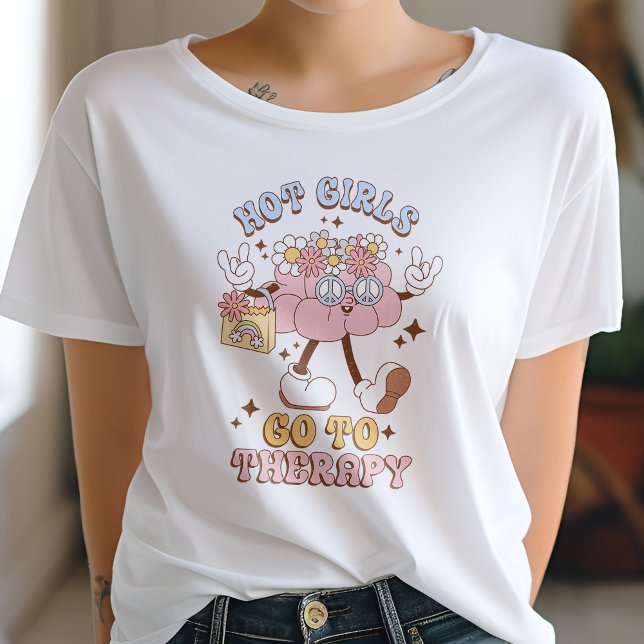 Camiseta Los Chicas Calientes Van A La Terapia De Asuntos D (Subido por el creador)