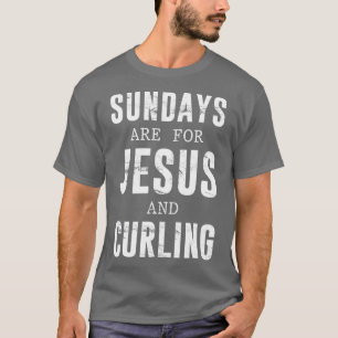 Camiseta Los Domingos Son Para Jesús Y Curling