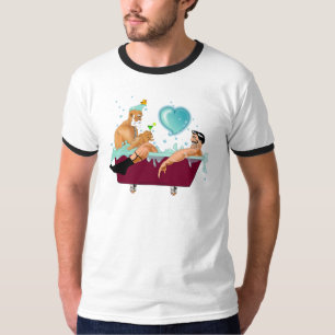 Camiseta Los dos hombres gay de SlipperyJoe aman la bañera 