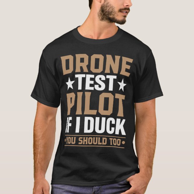 Camiseta Los Entusiastas Del Piloto De Pruebas De Drones En (Anverso)