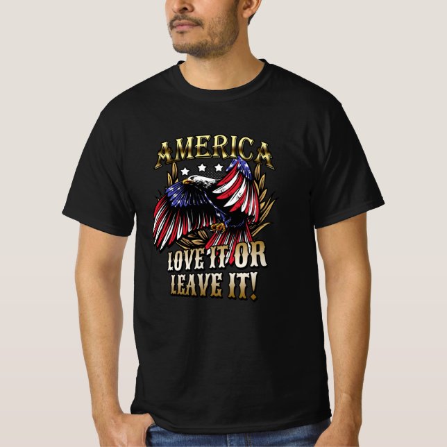 Camiseta Los Estados Unidos Lo Aman O Lo Dejan Águila Patri (Anverso)