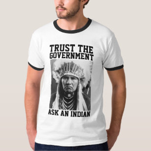 CAMISETA LOS ESTADOUNIDENSES NATIVOS CONFIAN EN LOS CAMISET