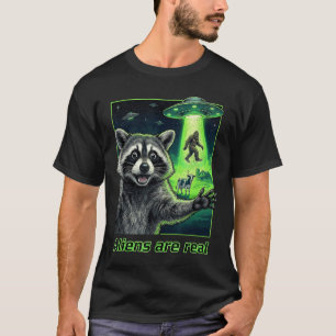 Camiseta Los extraterrestres son reales mapache selfie ovni