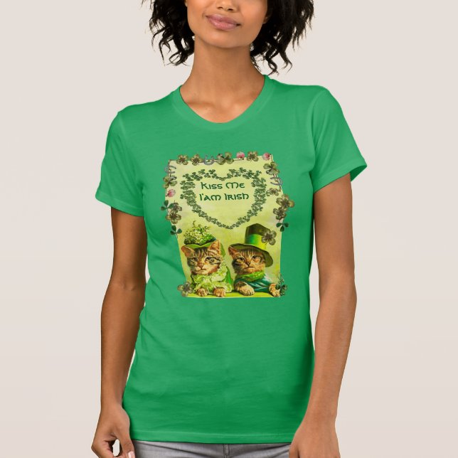 CAMISETA LOS GATOS DEL DÍA DE SAN PATRICK CON CORAZÓN (Anverso)