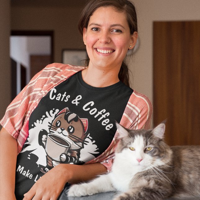 Camiseta Los gatos y el café hacen que la vida sea un Perso (Subido por el creador)