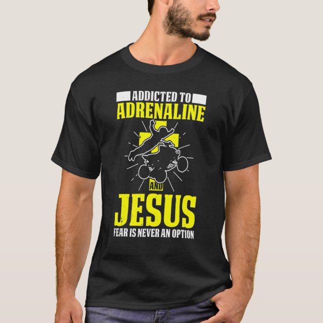 Camiseta Los Hombres Adictos A La Adrenalina Y El Miedo De  (Anverso)