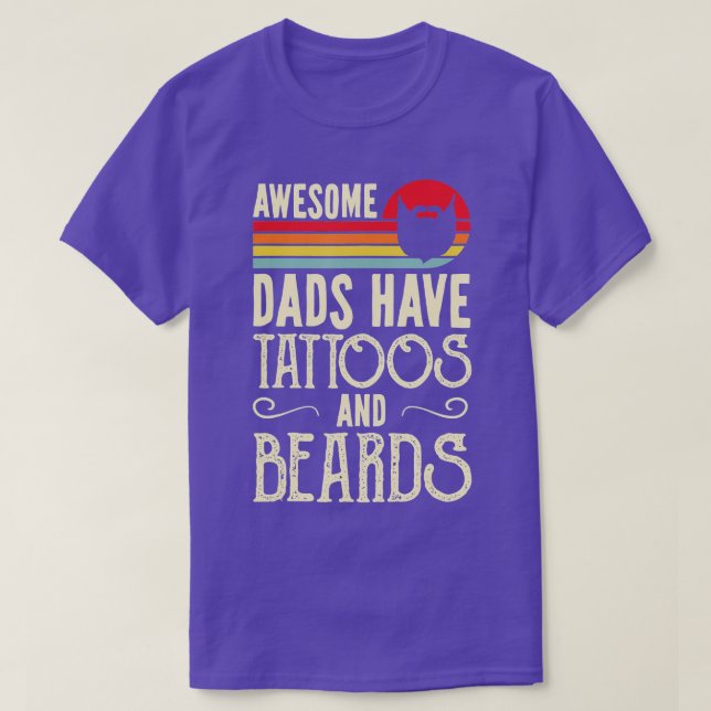 Camiseta Los hombres alucinantes bailes tienen tatuajes y b (Diseño del anverso)