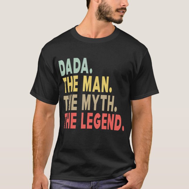Camiseta Los Hombres Dadan Al Hombre El Mito De La Leyenda  (Anverso)