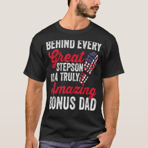 Camiseta Los Hombres Detrás De Stepson Están Pagando Un Bon