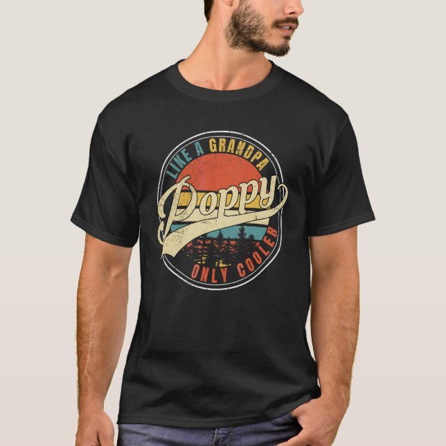 Camiseta Los Hombres Disparan Como Un Abuelo Solo El Padre  (Anverso)