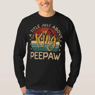 Camiseta Los Hombres Empujan Un Titulo Justo Sobre El Rey P